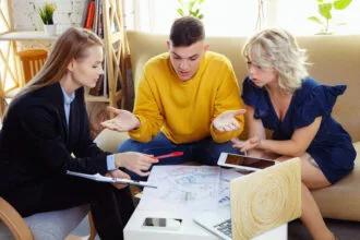 How to Build Passive Income Through Rental Properties in 2025