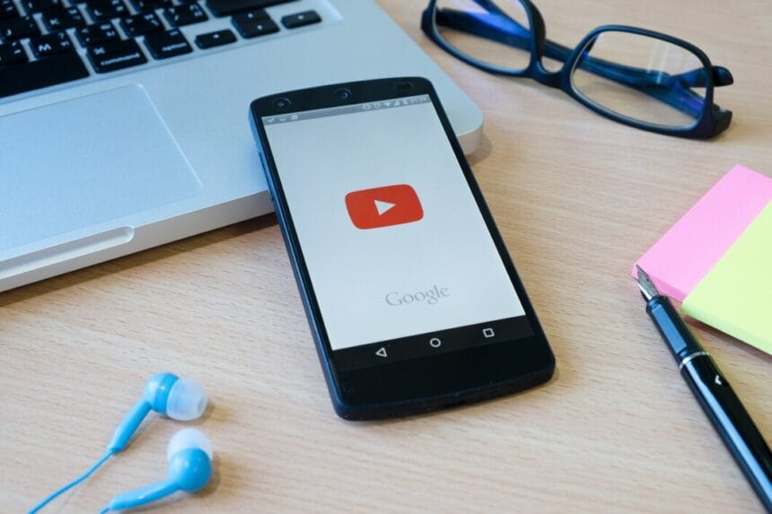 How YouTube Shorts Can Boost Your Business: A Creator's Guide